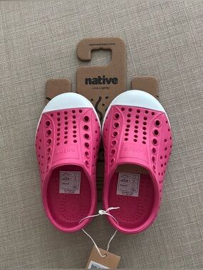 Native Slip-On Shoes - Hot Pink with White